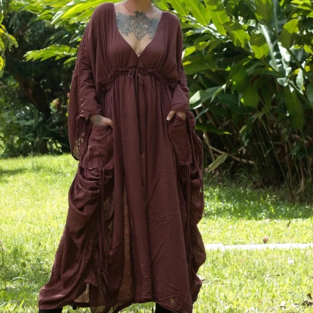 COCORICOOO Elegant red color long dress with so much style size M